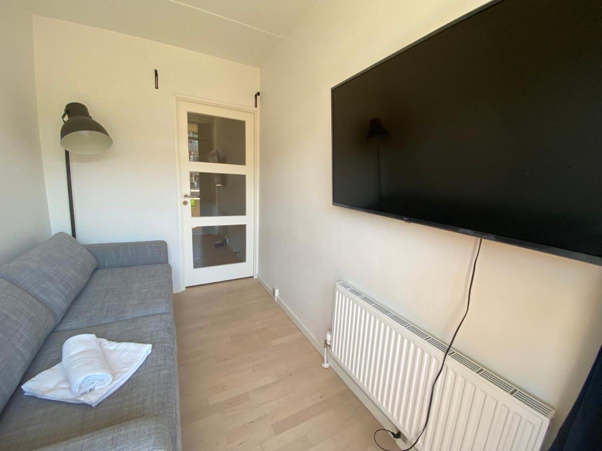 Central Copenhagen Apt With Balcony, Free Parking W Elevator Exterior photo